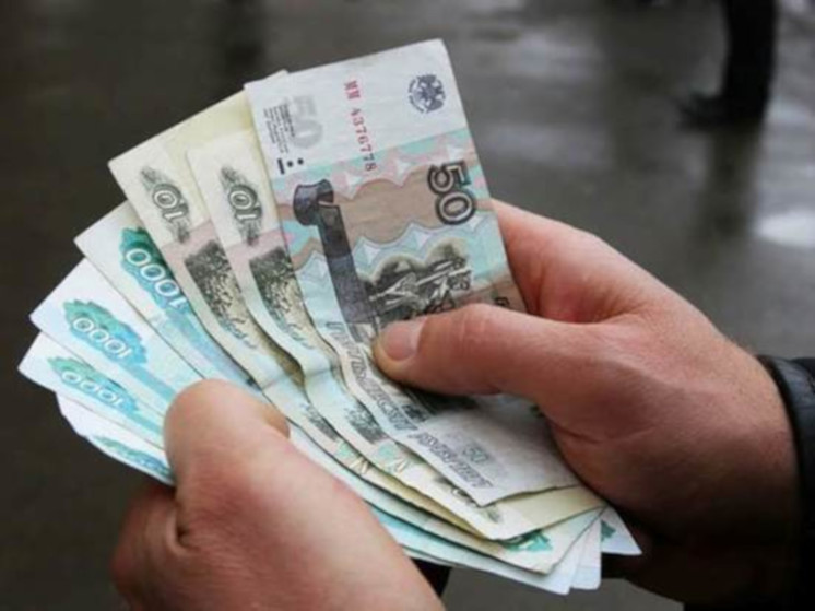 Усердный пристав Карелии смог с должника-алиментщика взыскать почти миллион