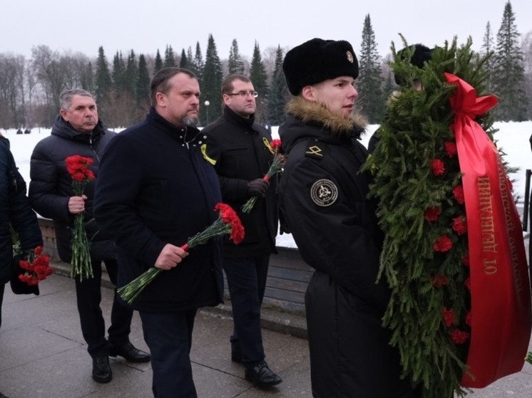 Никитин принял участие в церемонии в честь 80-летия снятия блокады Ленинграда