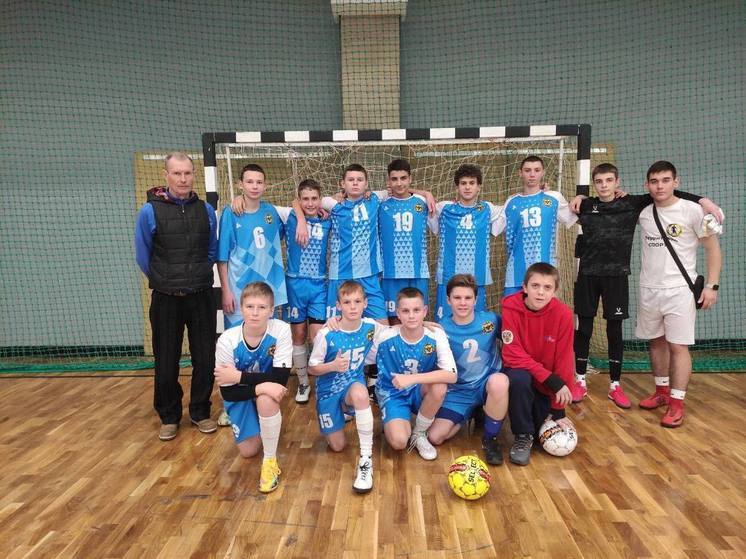 Юноши из Геническа выиграли соревнования по футзалу в Мелитополе