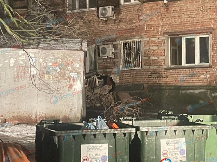 Жильцы обрушившегося дома на Нариманова проведут ночь в пункте временного размещения