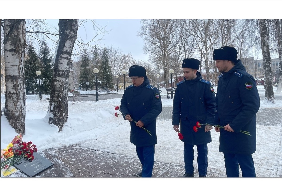 Костромские прокуроры почтили память жертв блокады Ленинграда