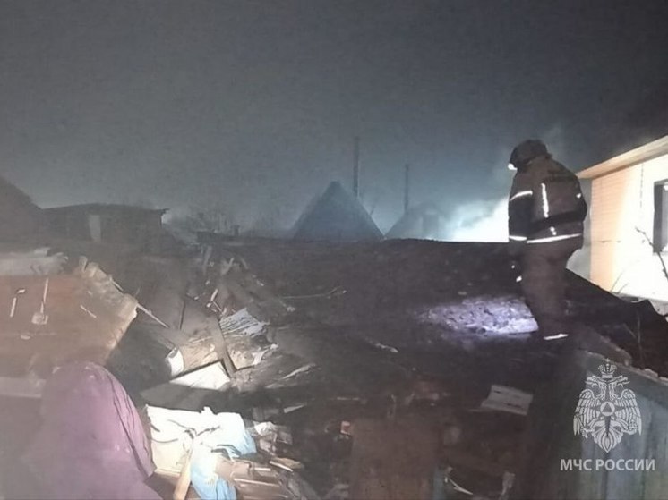 В алтайском городе из-за хлопка газа частично разрушился дом