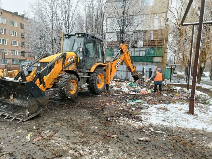 Коммунальщики Донецка и Горловки борются со стихийными свалками