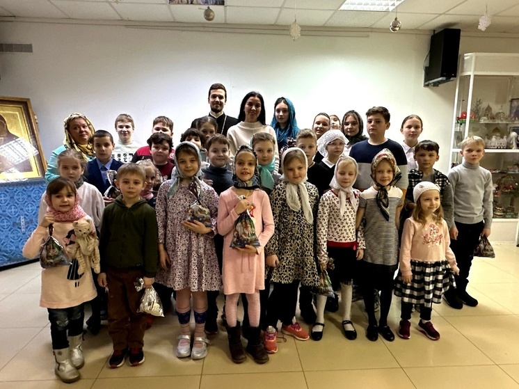 Татьяна Гриневич навестила учеников воскресной школы при храме Владимирской-Оранской Божией Матери