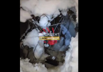 Ребенок провалился в открытый канализационный колодец, присыпанный снегом