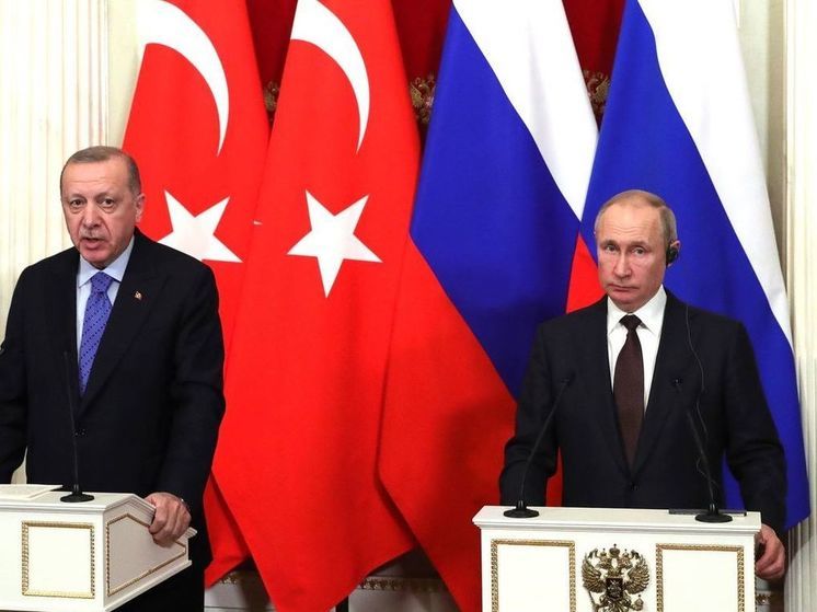 Источник: в Турции надеются на визит Путина в феврале