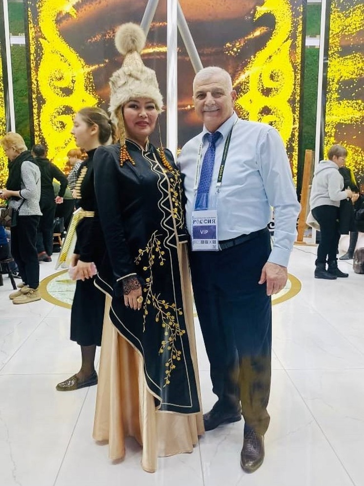 Совместный концерт делегаций Адыгеи и Калмыкии состоялся на международной выставке «Россия»