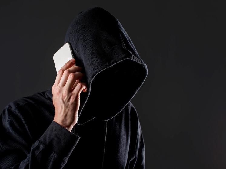 Брянцам звонят аферисты под видом операторов сотовой связи