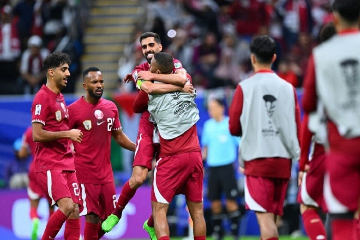 Катар обыграл Палестину со счётом 2:1 в 1/8 Кубка Азии.