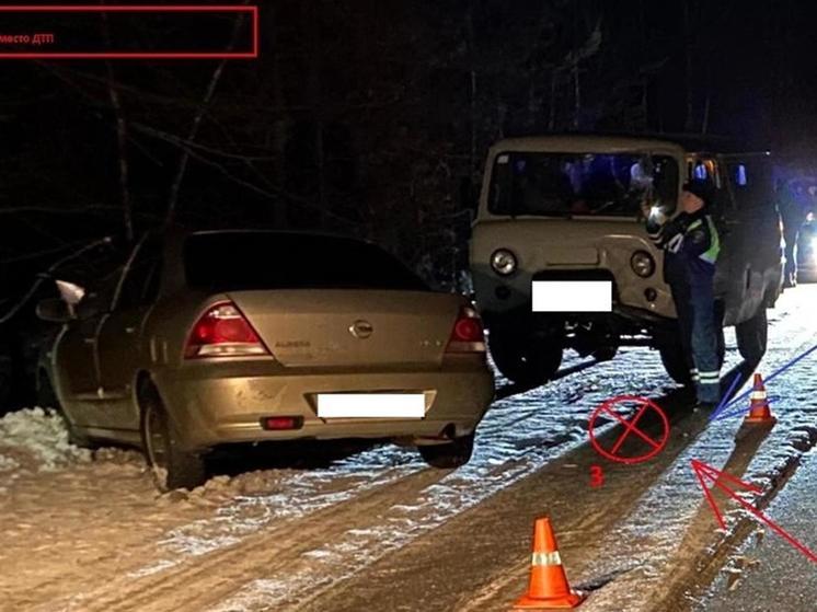 На брянской трассе под Унечей в аварии с УАЗиком пострадала женщина