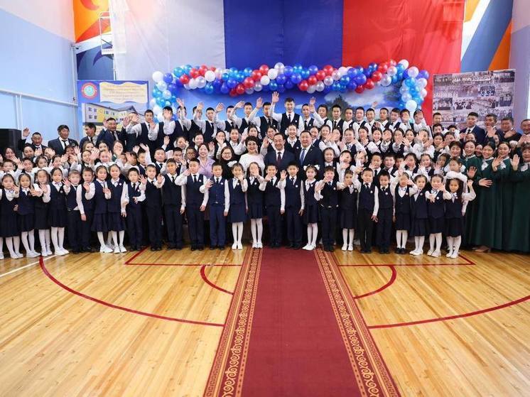 В Чурапчинском районе Якутии открылась новая школа