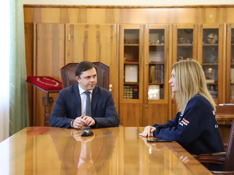 Губернатор Орловской области провел встречу с олимпийской чемпионкой