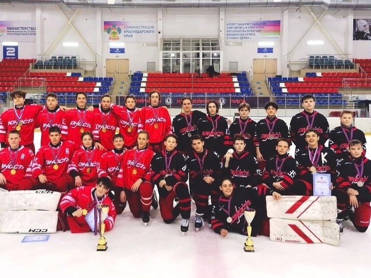 Краснодарская команда выиграла на краевом хоккейном турнире