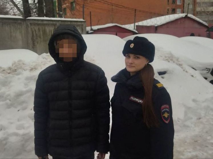 На улице Великанова в Рязани задержали объявленного в розыск мужчину