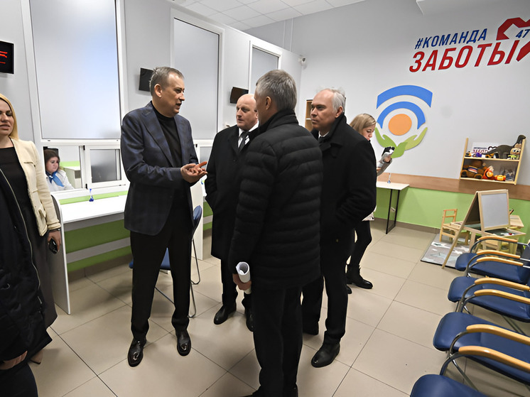 Дрозденко проверил обновленный Центр социальной защиты населения в Выборге
