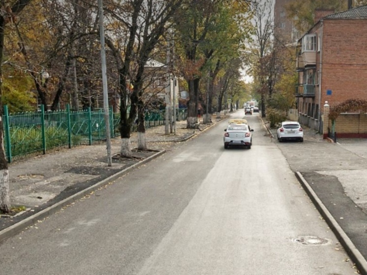 В Ростове в переулке Халтуринском с 3 февраля запретят парковку