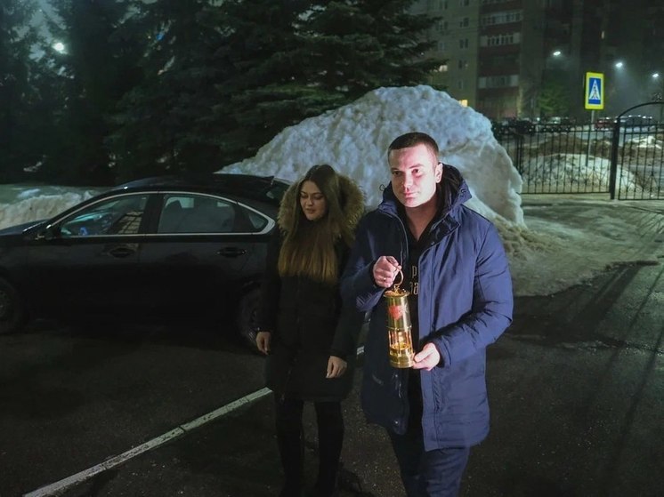Супруги Акимовы из Великого Новгорода доставят в регион огонь семейного очага