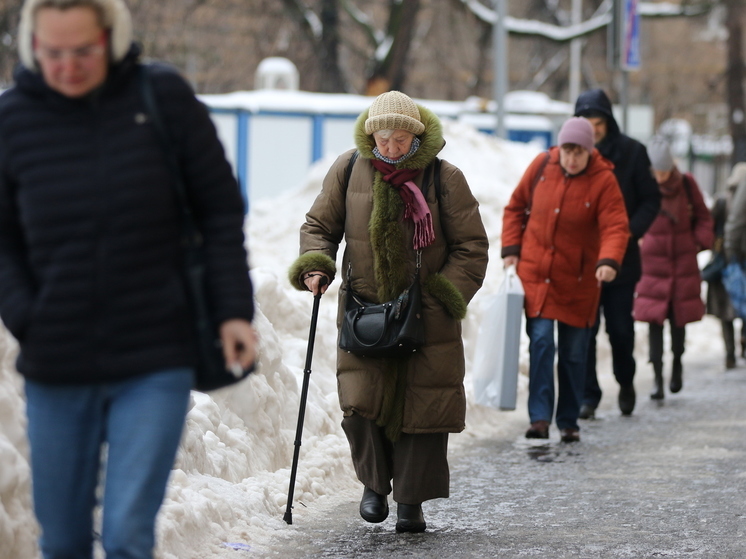 В Подмосковье водитель маршрутки вытолкнул пассажирку из салона