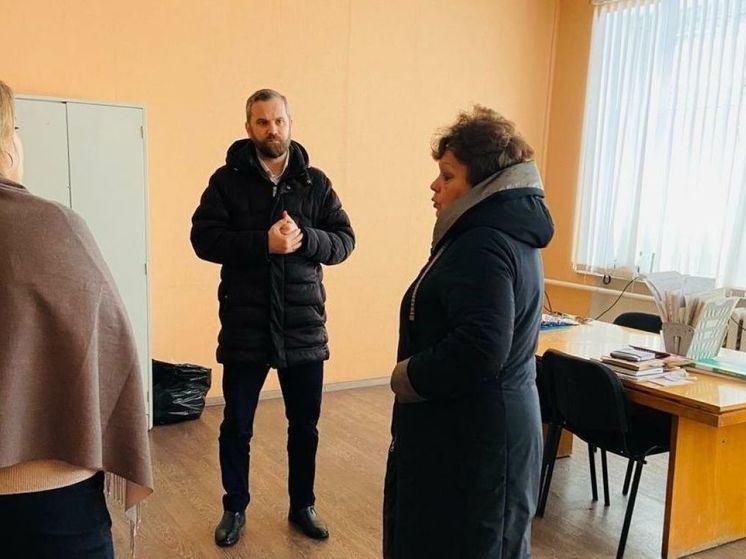 Дмитрий Грибков провел рабочую встречу по вопросу капитального ремонта школы № 2 города Нерехты