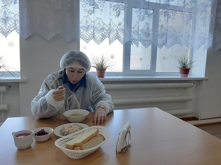В сельской школе Калмыкии проверили качество питания