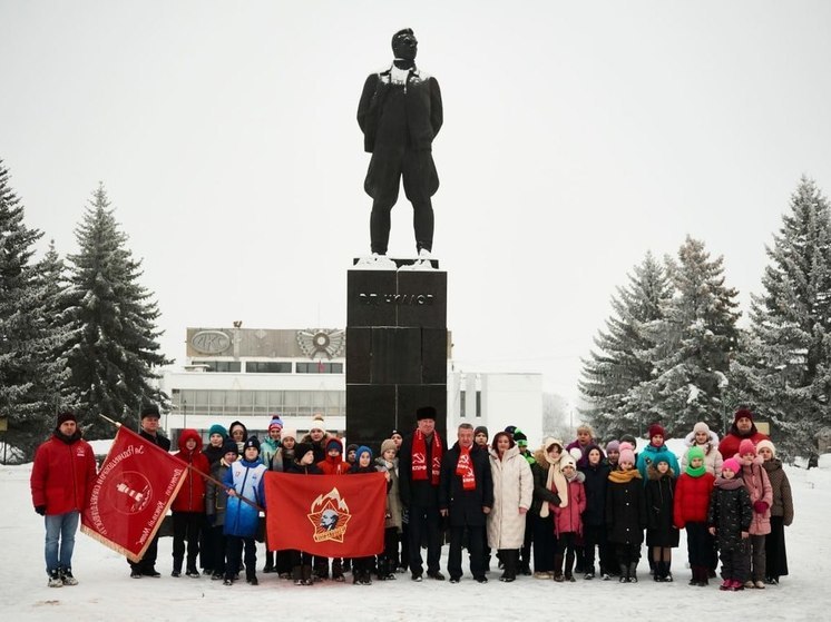 Нижегородские коммунисты организовало поездку в Мемориальный музей В.П. Чкалова