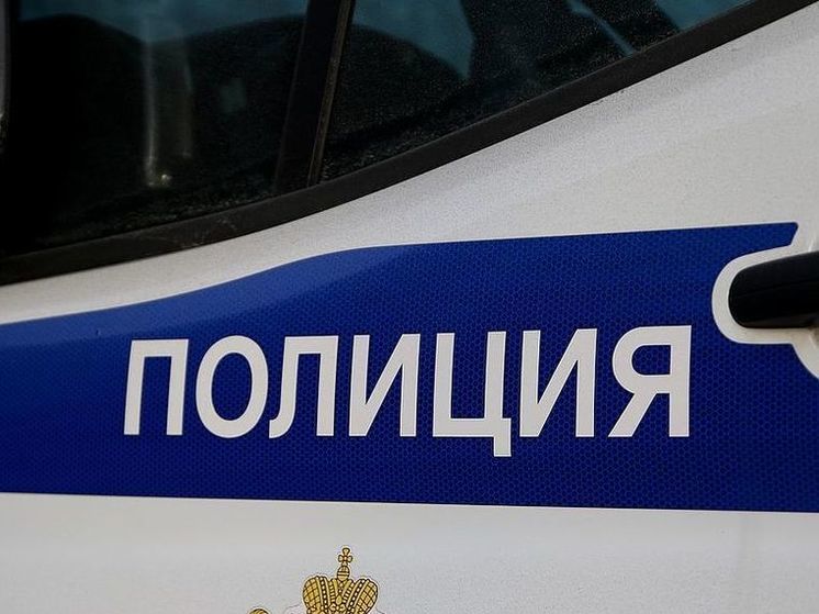 Пьяный мужчина избил чужого ребенка в магазине в Курской области