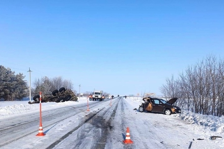 Как быстрее дождаться лета. Девушка солдата цитаты. Открытки жду встречи. Цитаты про подождать. Как быстро дождаться.