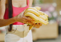 Врач-гастроэнтеролог Азамат Габуев сообщила, что для здоровья сердца полезны бананы