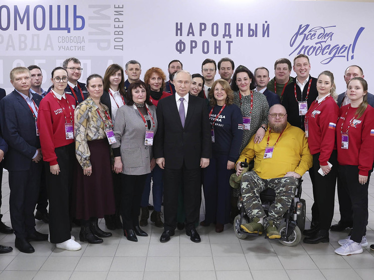 Путин поговорил с тульскими оружейниками о «боевой морковке» и гнилой картошке