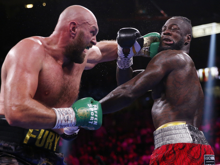 СМИ сообщили причину срыва боя британца Фьюри и украинца Усика