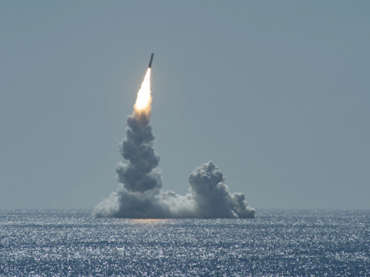 Великобритания запустит ядерную ракету «Трайдент - 2»