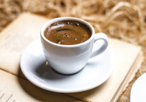 Эффект от кофеина может пропасть, если пить бодрящий напиток каждый день без пауз

