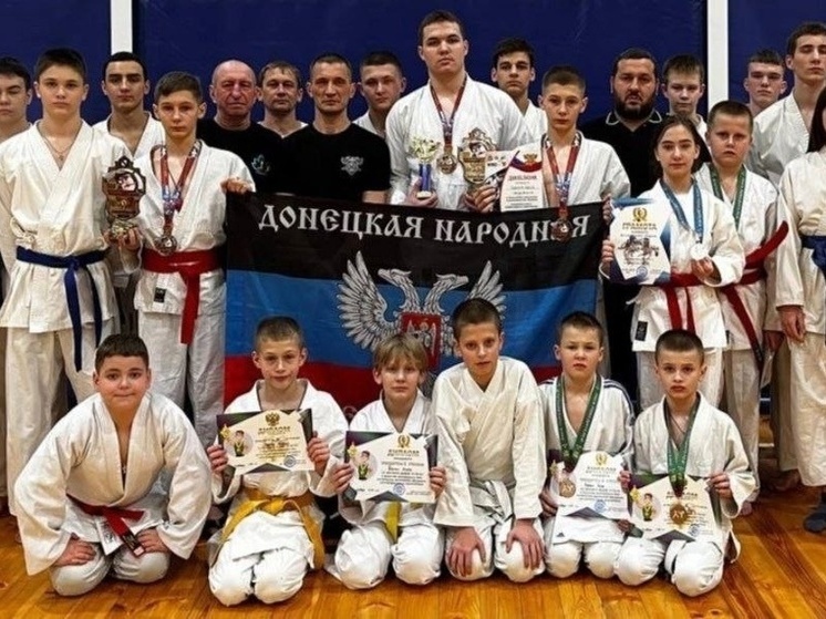 Спортсмены ДНР приняли участие во всероссийских соревнованиях по рукопашному бою