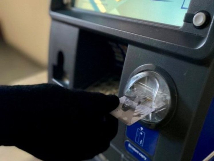 Новой жертвой IT-мошенников стал смолянин