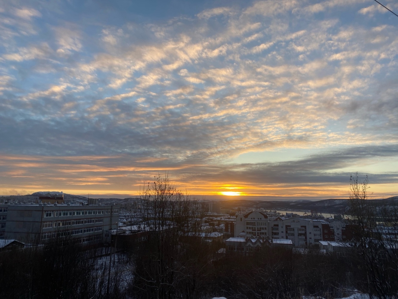 Мурманск солнце ночью