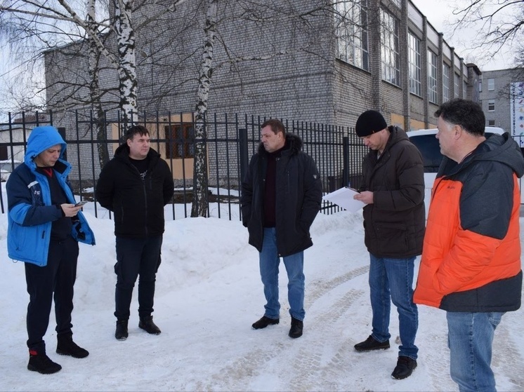 Виталий Артёмов поручил увеличить объёмы вывоза снега с улиц Рязани