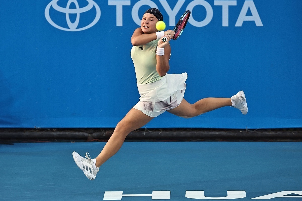 Россиянка Шнайдер выиграла турнир в Хуахине и свой первый титул WTA