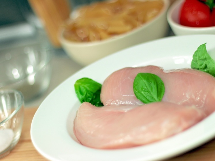 В Гурьевске построят завод по переработке мяса птицы