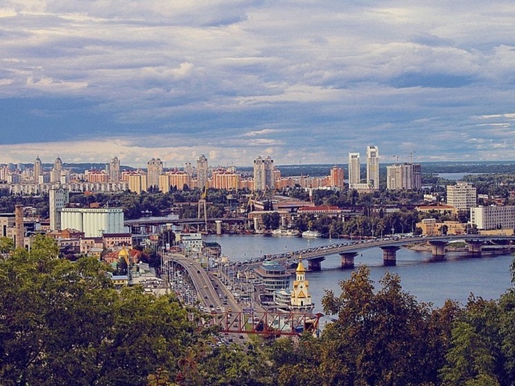 Экс-сотрудник Пентагона пророчит Украине перенос столицы во Львов