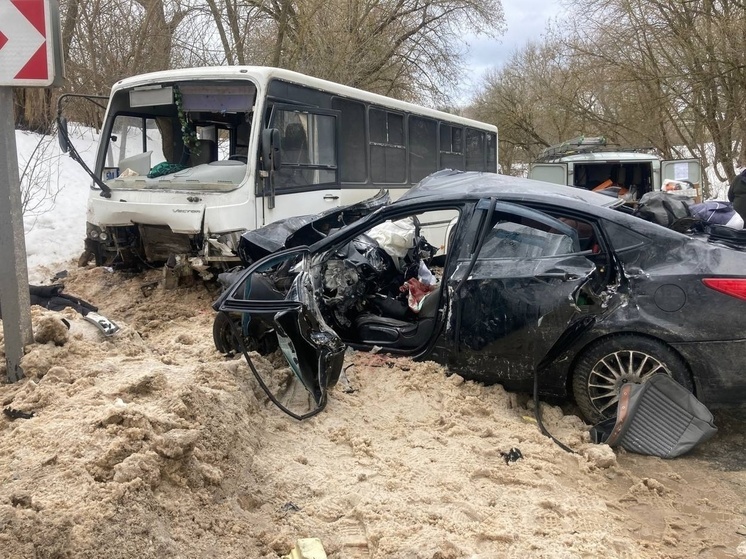 Два человека погибли в ДТП с рейсовым автобусом «Брянск-Трубчевск»