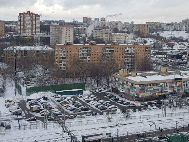 «Желтый» уровень погодной опасности продлен до утра вторника