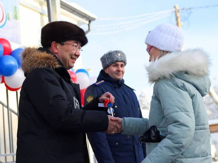 В Якутии 250 детей-сирот обеспечат жильем