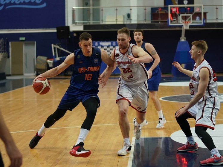 Баскетболисты «Чебоксарских Ястребов» проиграли еще два матча чемпионата России