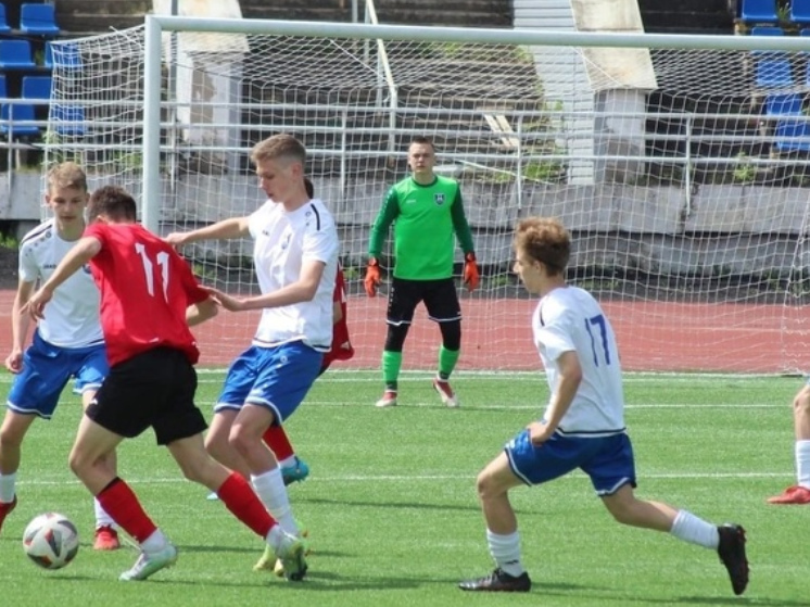 Матчи юношеской футбольной лиги в Петрозаводске находятся под угрозой срыва