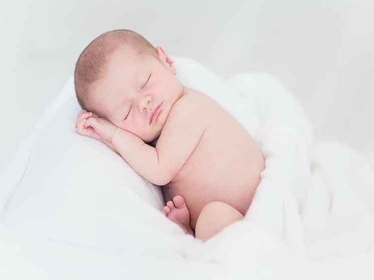 За неделю в роддомах Донецка на свет появились сорок два малыша