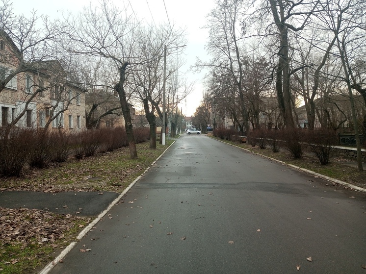 Коммунальщики Новой Каховки ждут новую технику и повышения зарплат