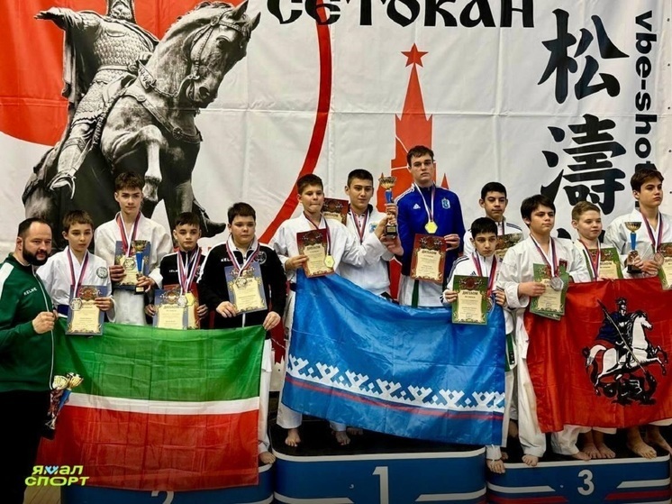5 полных комплектов наград взяли борцы с Ямала на Всероссийских соревнованиях
