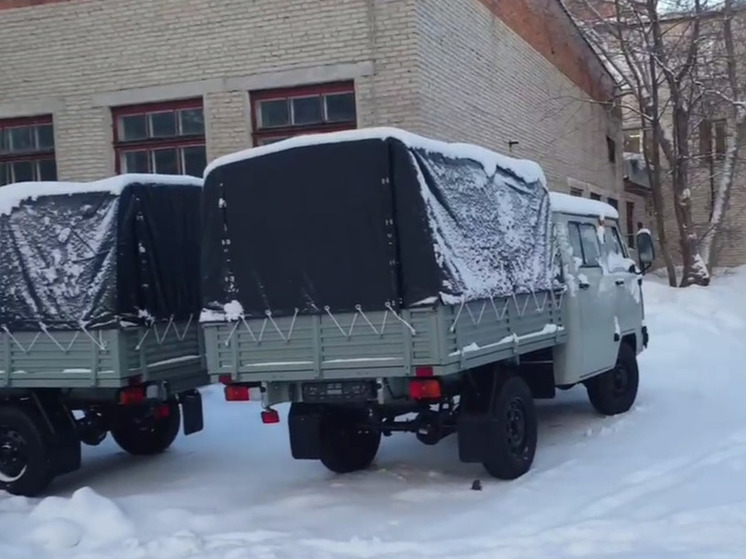 Тюменская авиабаза пополнила автомарк автомобилями УАЗ "Фермер"