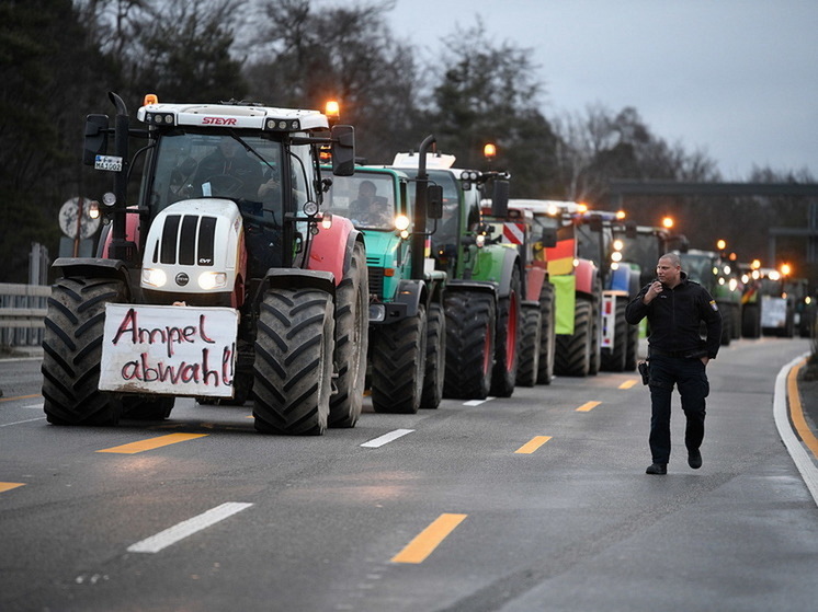 The Guardian: в Брюсселе отмечается нехватка продуктов из-за протестов фермеров