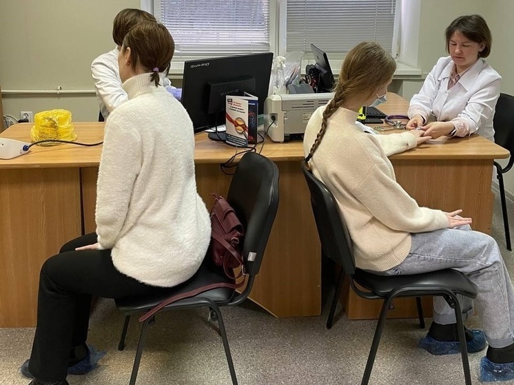 В калининградских лечебных учреждениях провели мероприятия в честь Года семьи